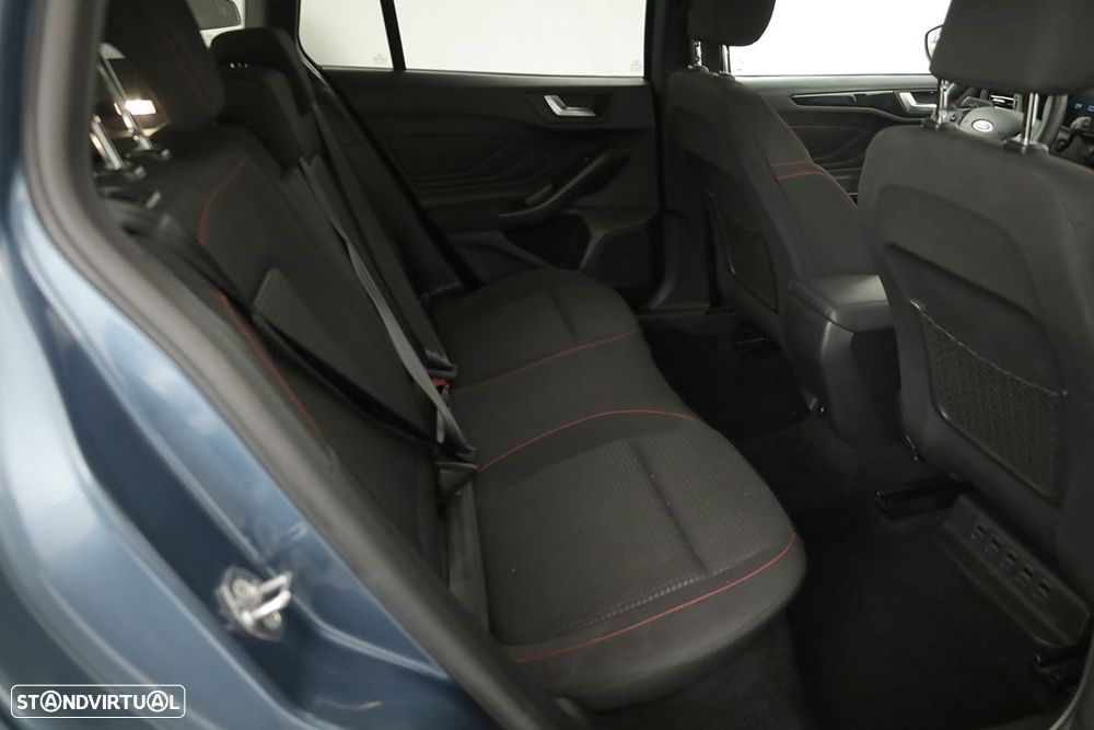 Ford Focus SW 1.0 EcoBoost MHEV ST-Line X Aut. - 22