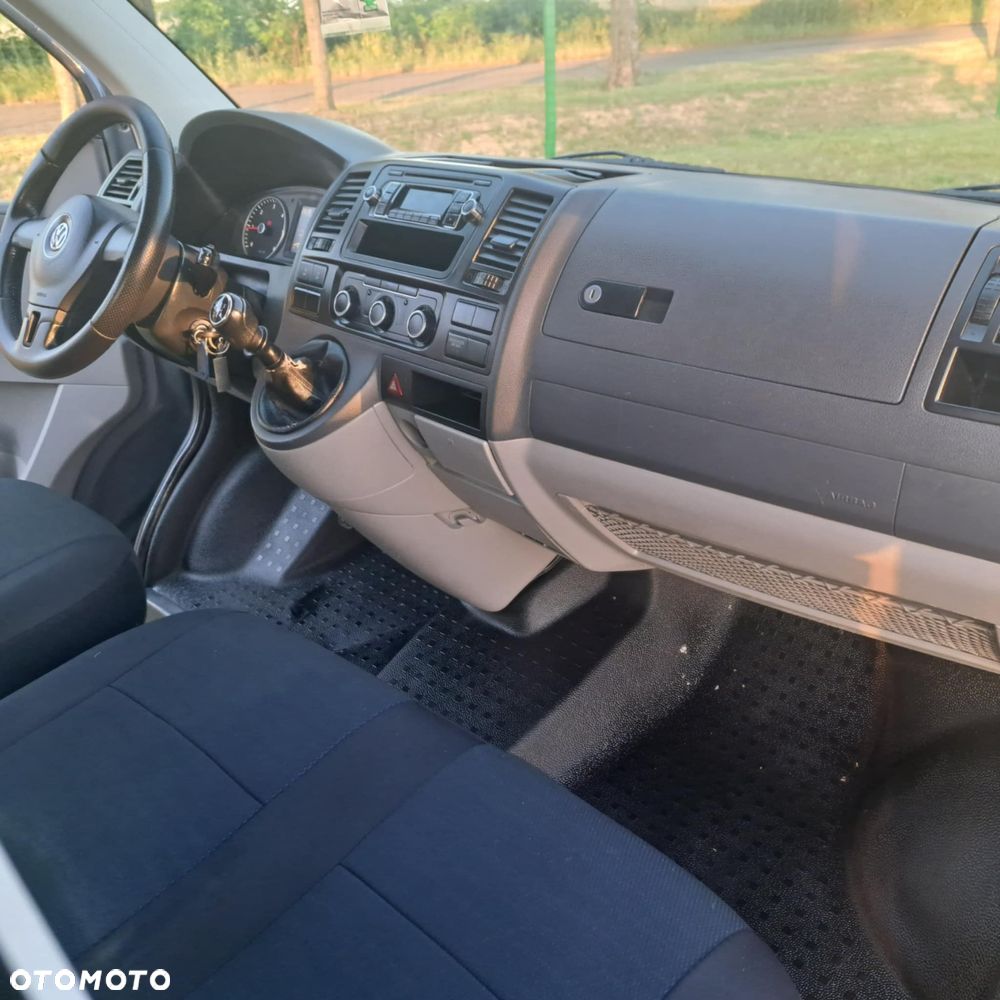 Volkswagen T5- DOKA Transporter - 9