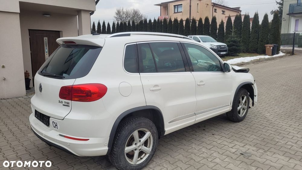 Volkswagen Tiguan 2.0 TSI 4Motion DSG Exclusive - 2