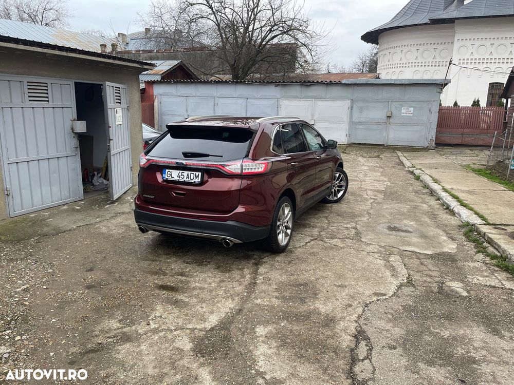 Ford Edge 2.0 TDCi Powershift Titanium - 2