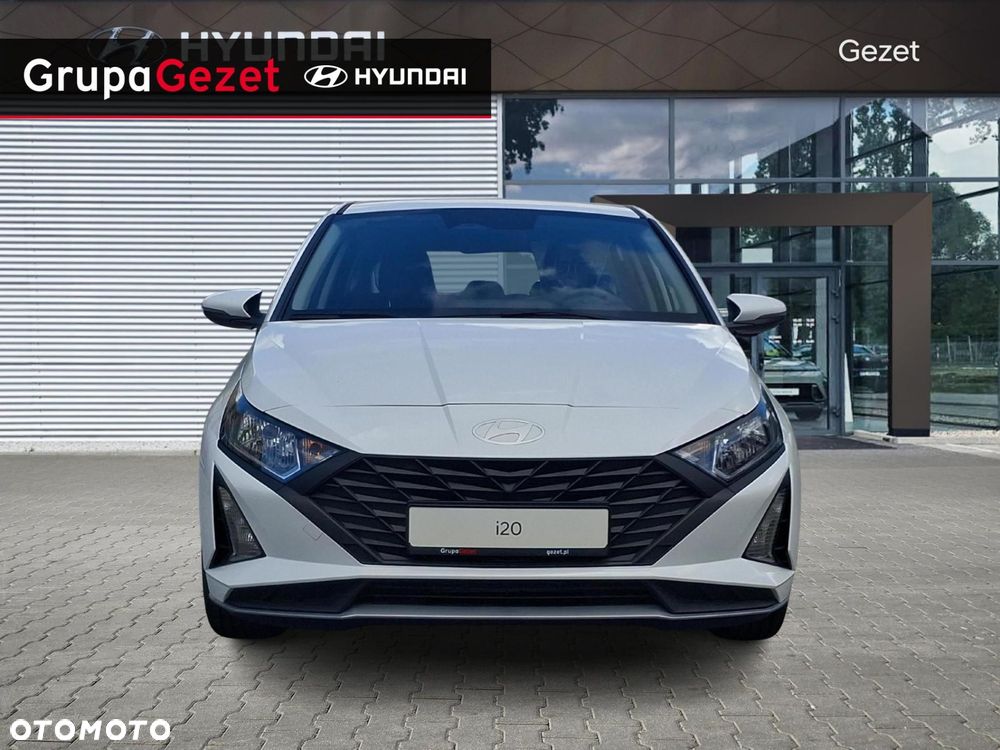 Hyundai i20 - 8