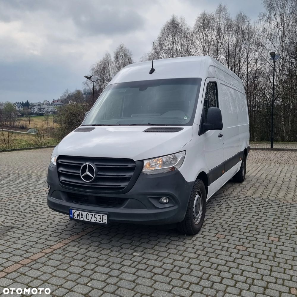 Mercedes-Benz Sprinter - 3