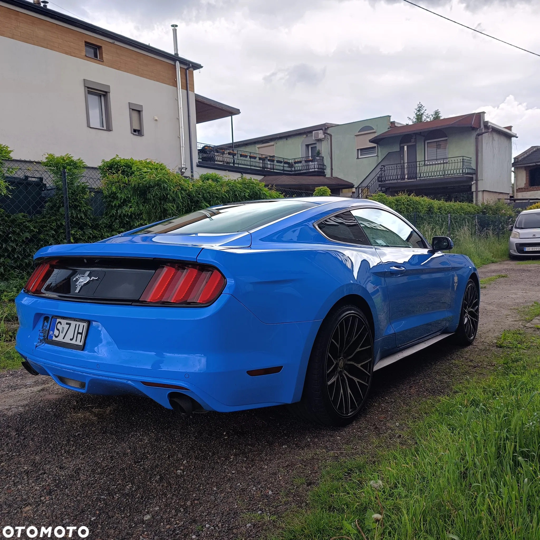 Ford Mustang - 5
