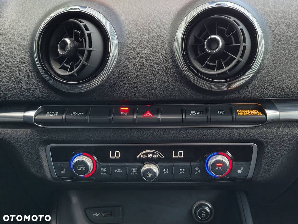 Audi A3 Sportback - 14