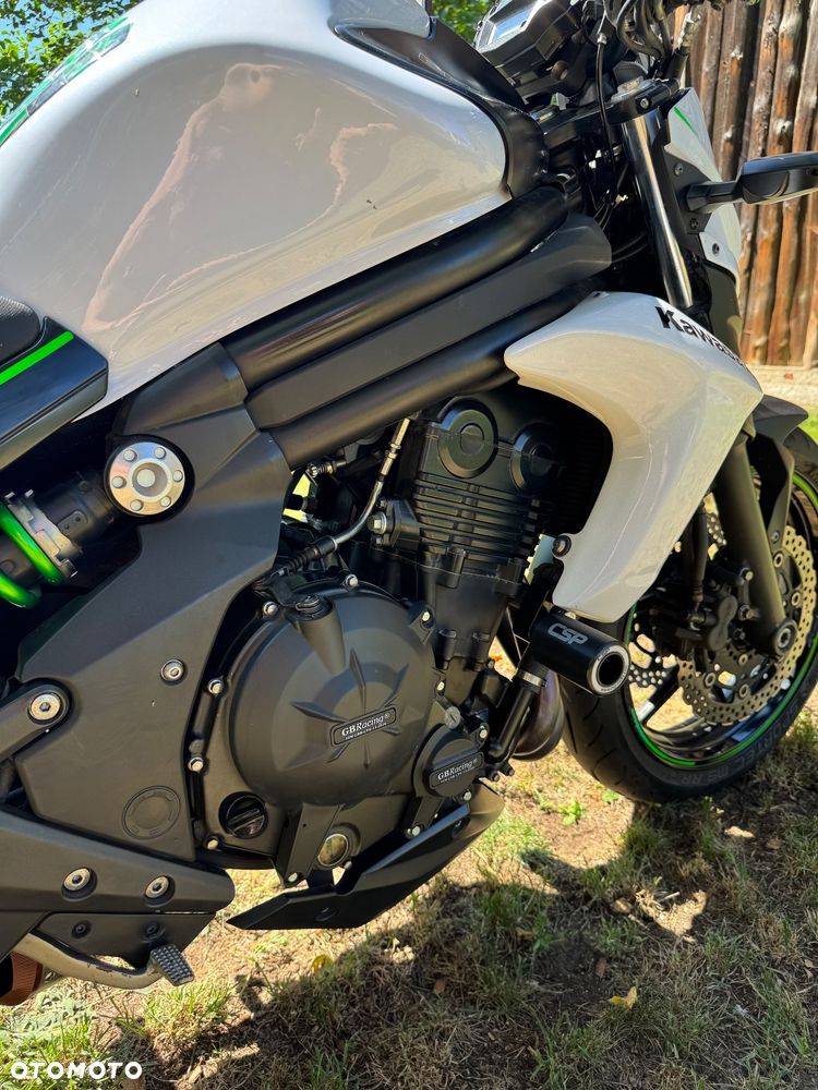 Kawasaki ER - 12