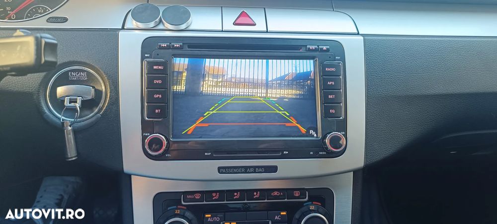 Volkswagen Passat 2.0TDI Comfortline DPF Bluemotion Technology - 11