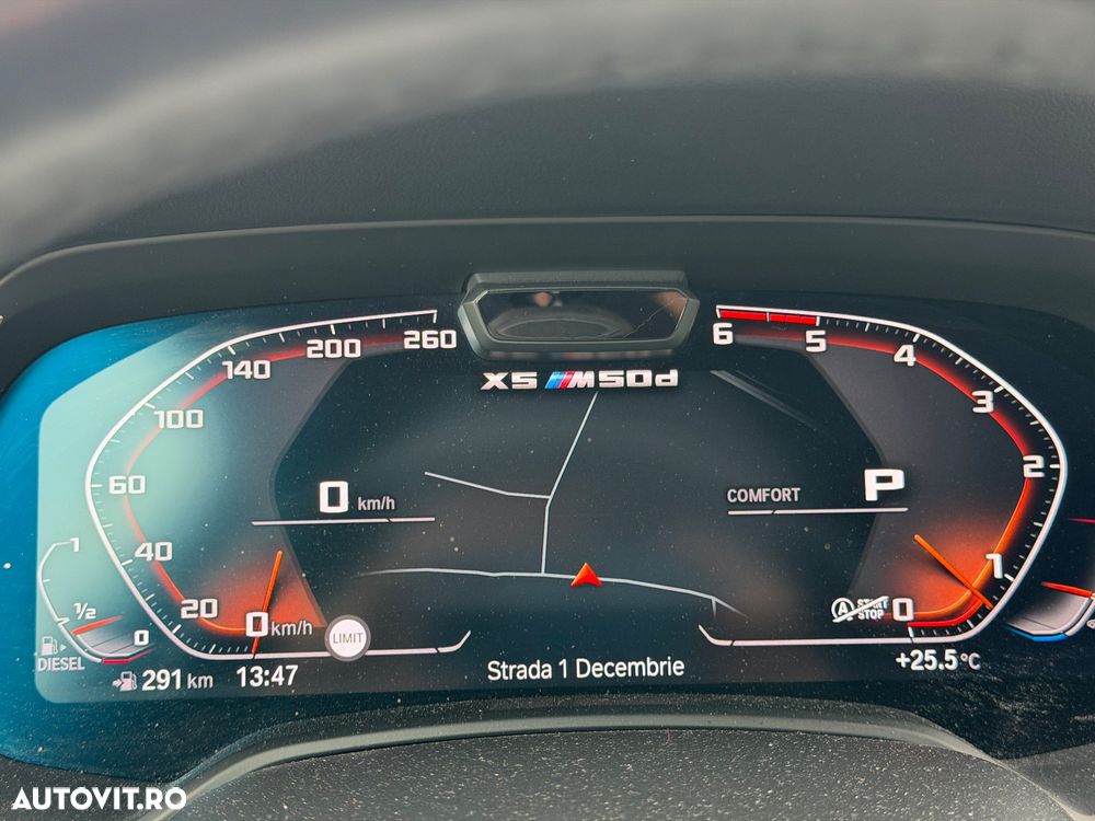 BMW X5 M M50d - 1