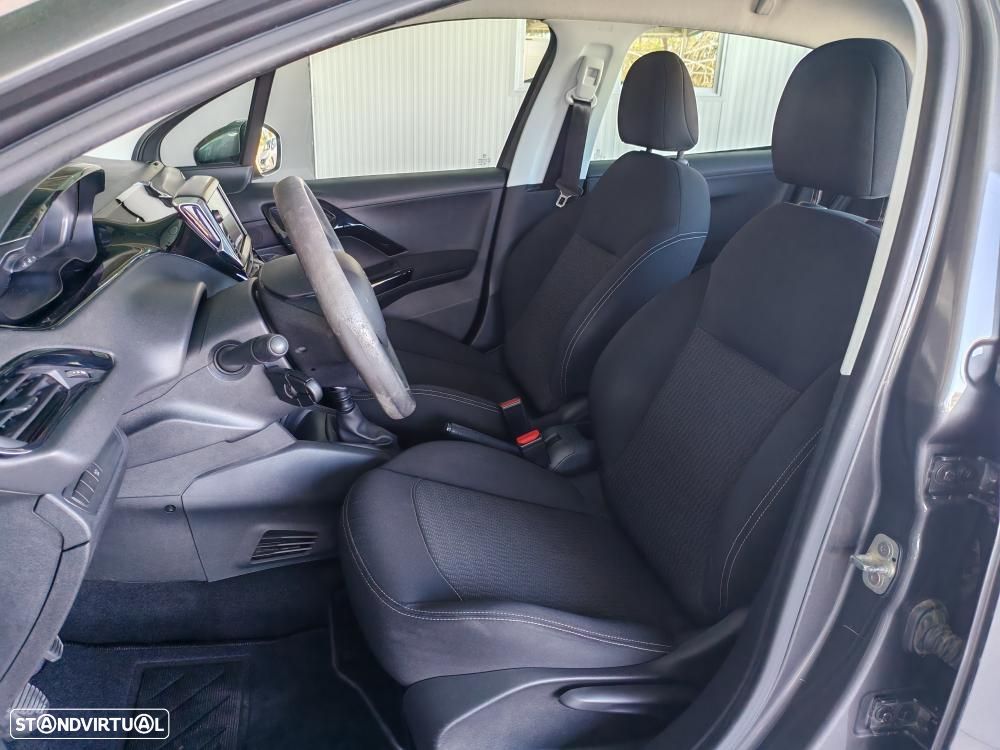 Peugeot 208 1.5 BlueHDi Active - 8