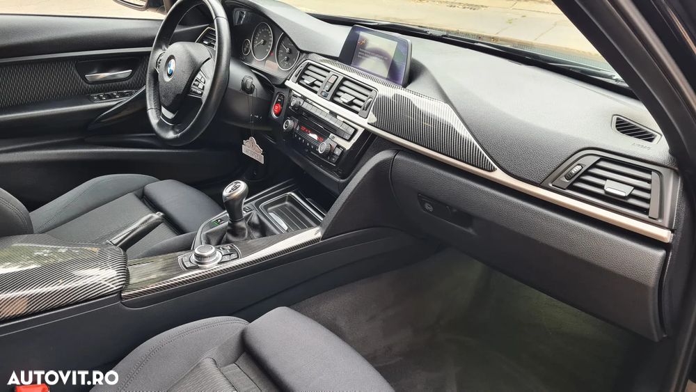 BMW Seria 3 318d Sport Line - 14