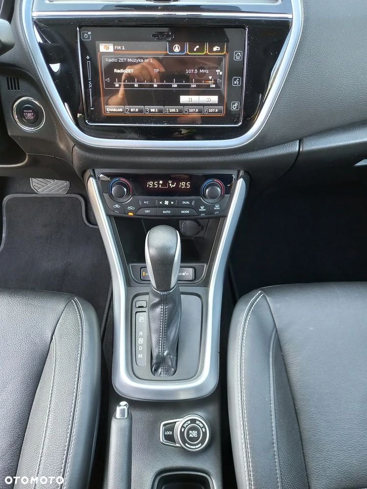 Suzuki SX4 S-Cross 1.4 T Premium 4WD - 16