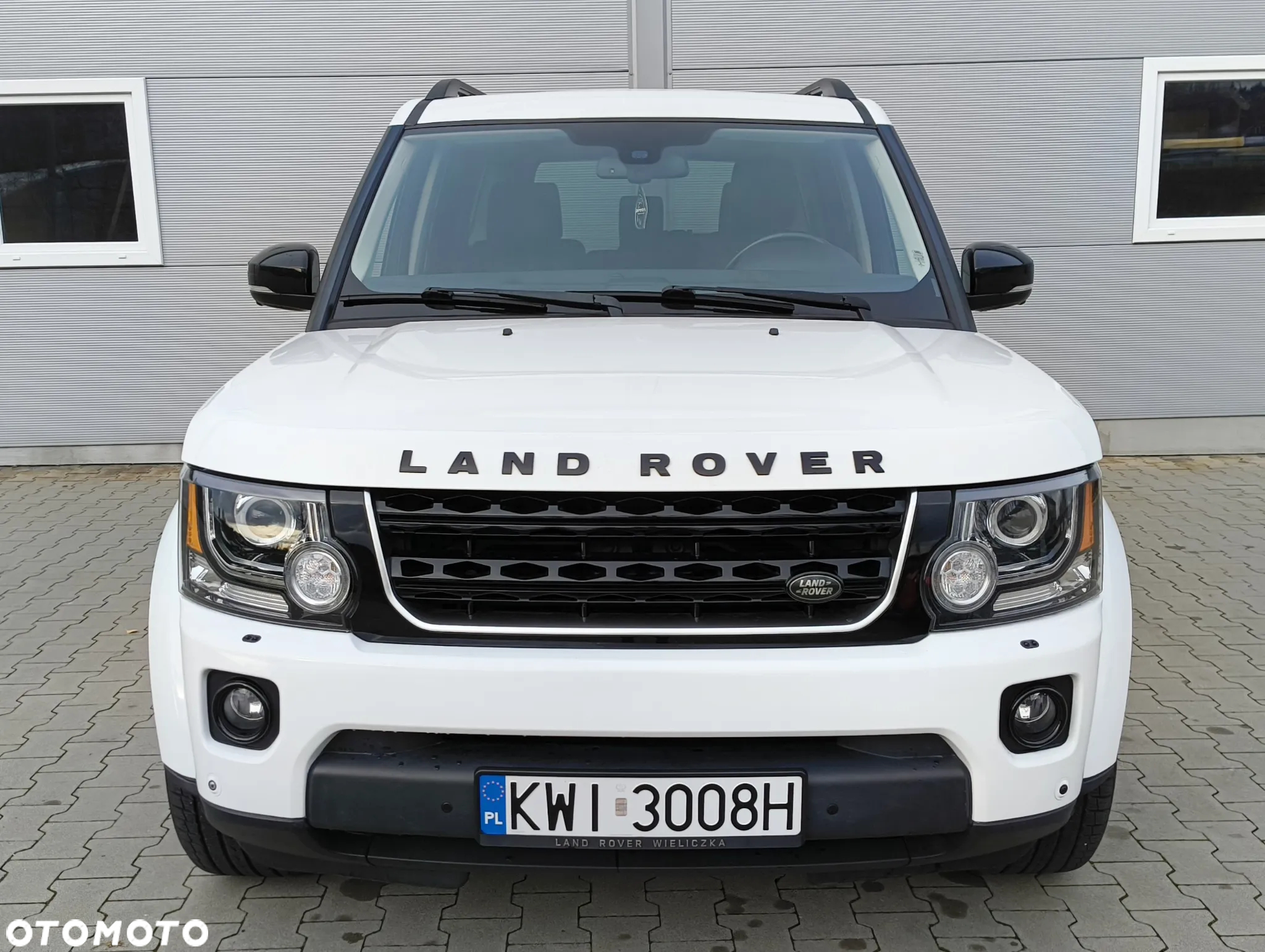 Land Rover Discovery IV 3.0 V6 SC HSE - 4