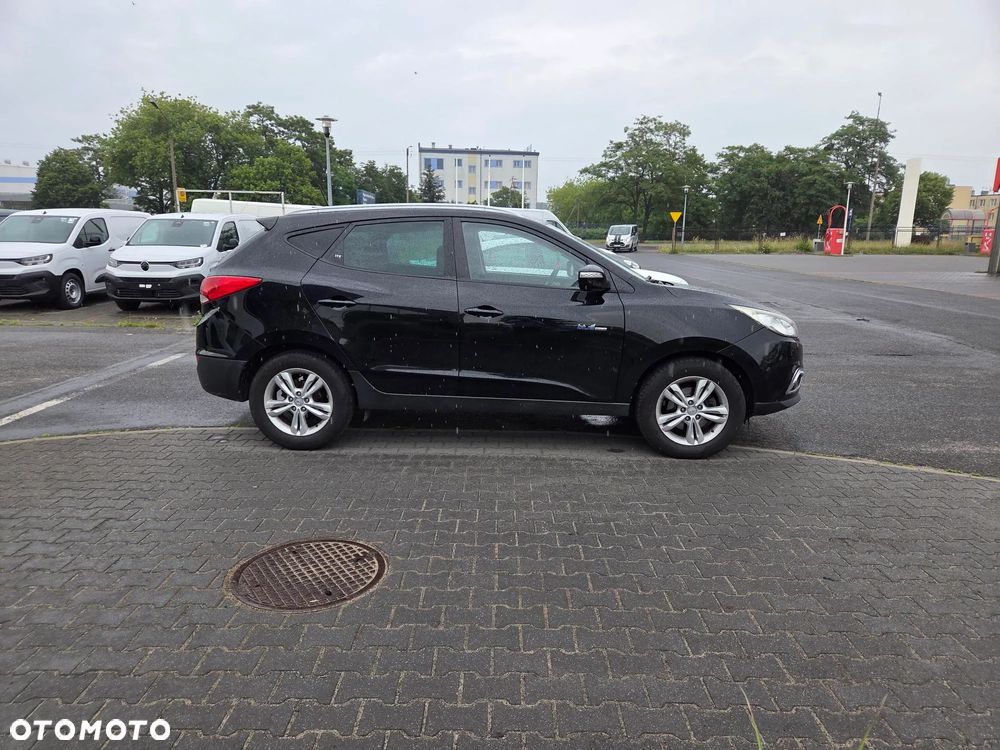 Hyundai ix35 1.7 CRDi 2WD blue Finale - 9