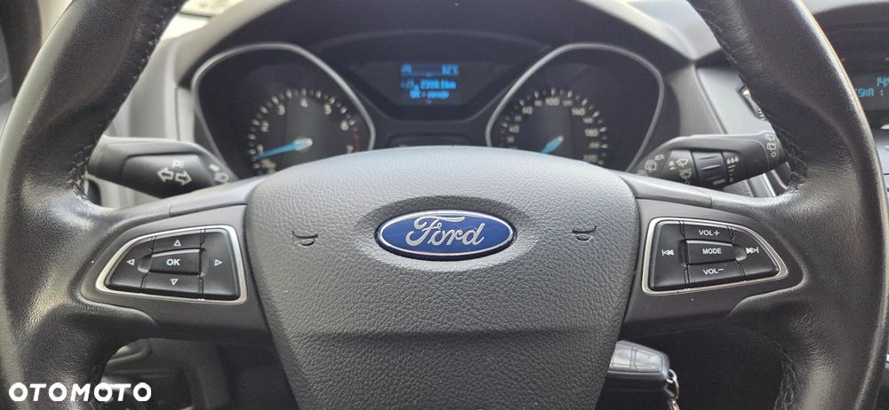 Ford Focus 1.0 EcoBoost 99g Trend - 21