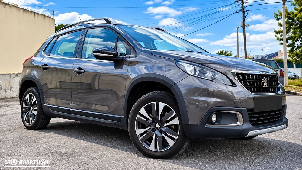 Peugeot 2008 1.2 PureTech Allure - 1