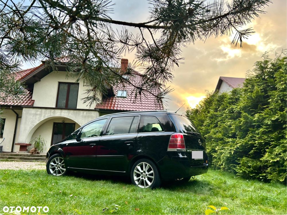 Opel Zafira ver-1-9-cdti-cosmo-activeselect - 5