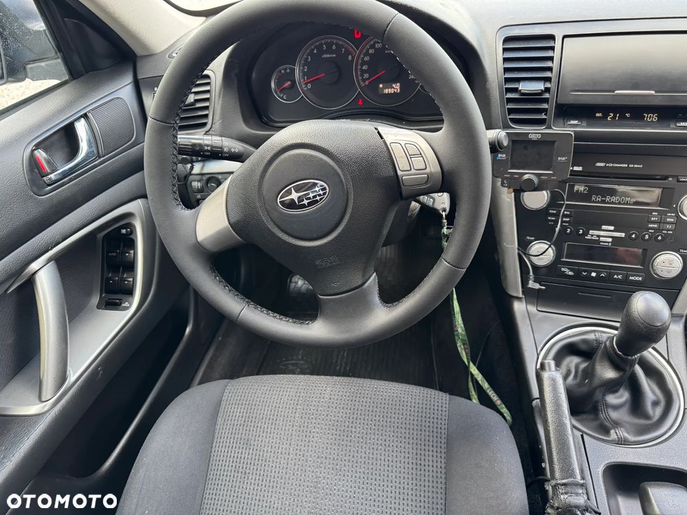 Subaru Legacy Kombi 2.0i Comfort - 25