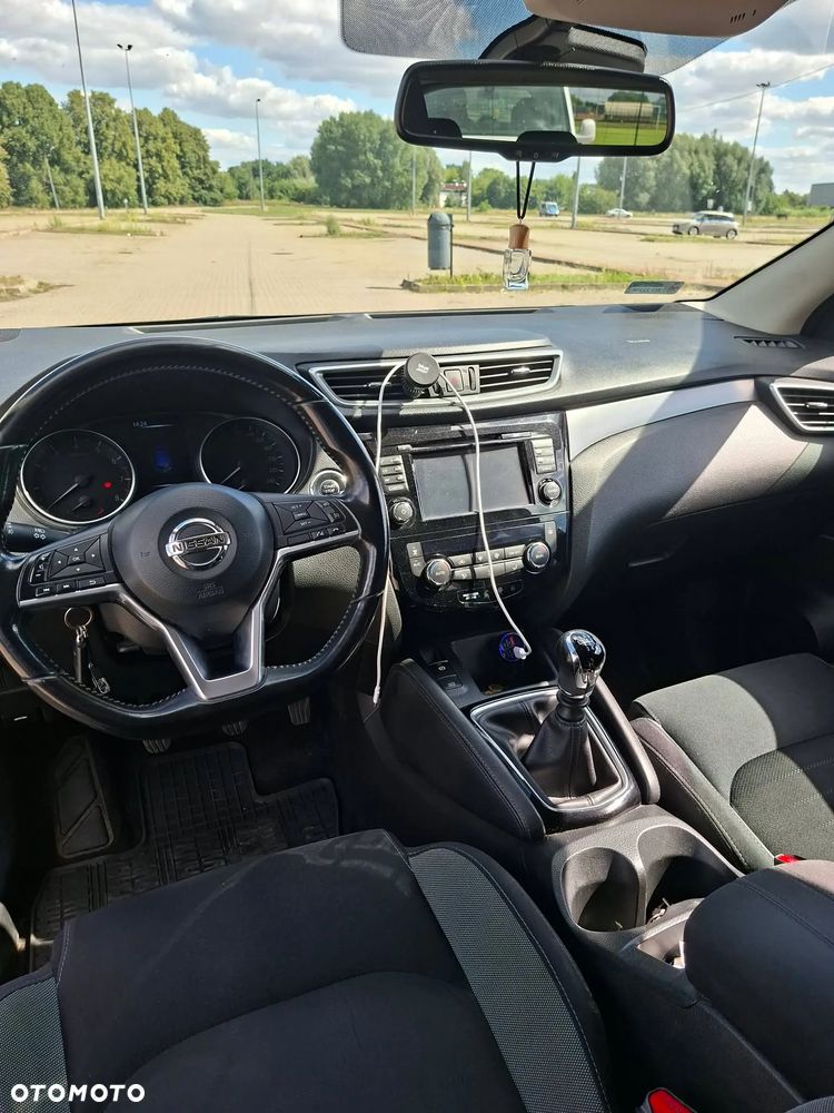 Nissan Qashqai 1.6 DIG-T N-Connecta - 8