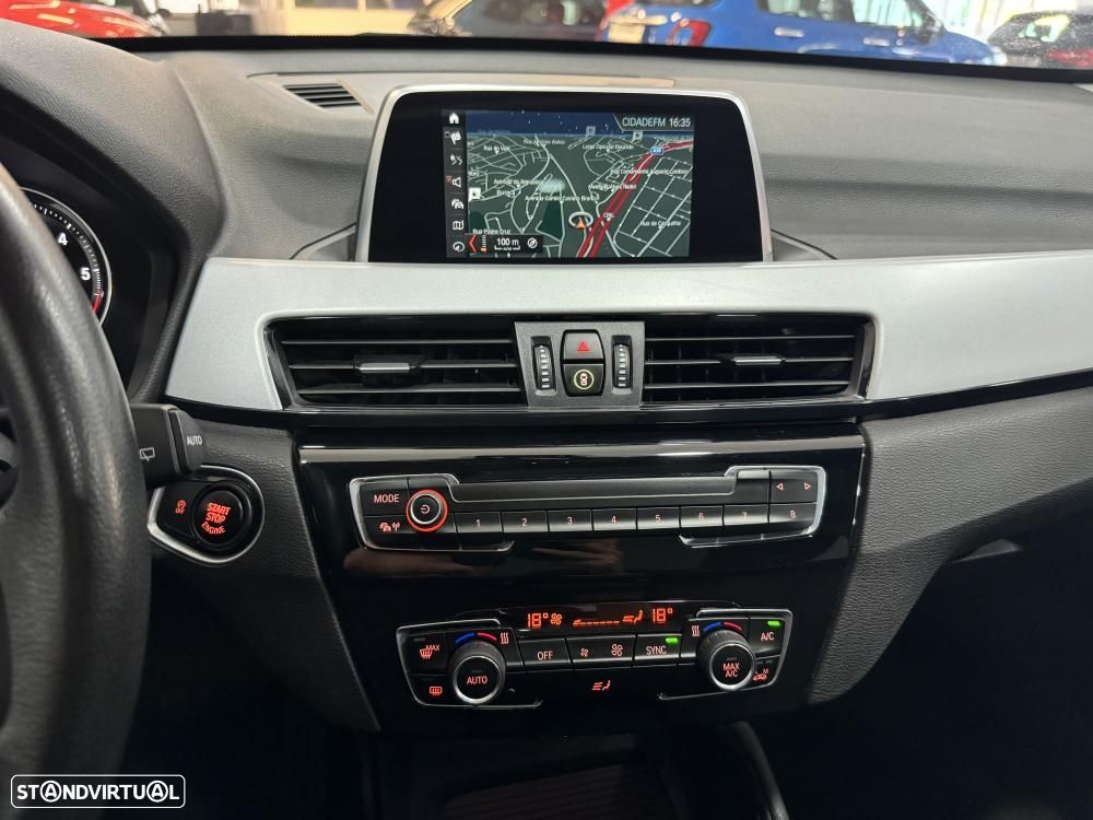 BMW X1 16 d sDrive Advantage - 31