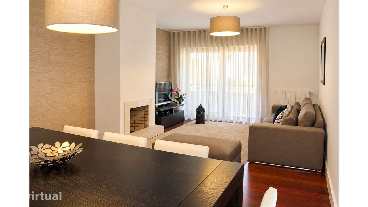 Apartamento T3 Renovado no Pinheiro Manso, Porto - Grande imagem: 2/16
