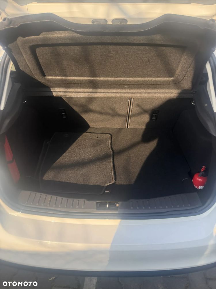 Ford Focus 1.6 Trend - 11