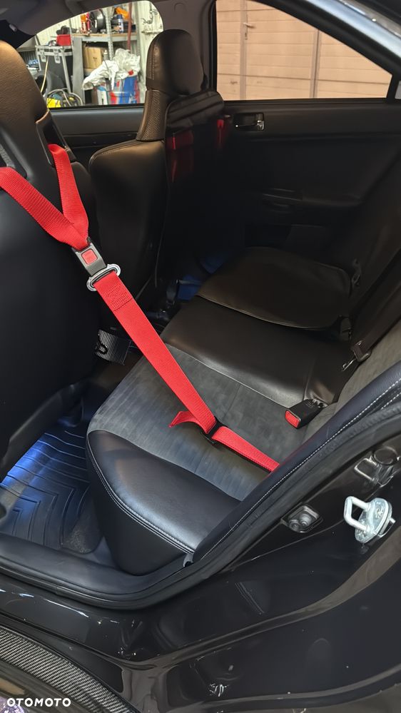 Mitsubishi Lancer Evolution - 15