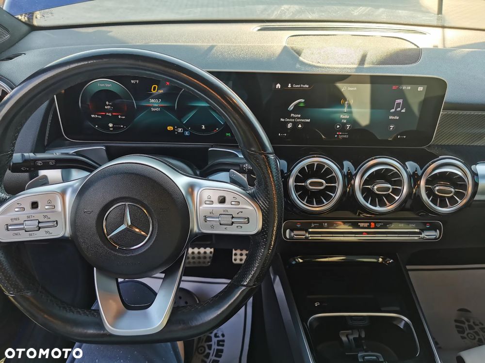 Mercedes-Benz GLB 250 8G-DCT AMG Line - 21