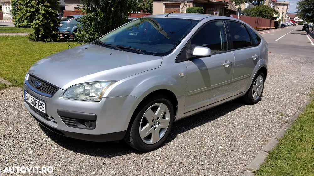 Ford Focus 1.6i Trend - 1