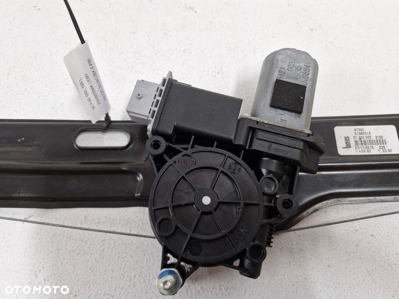 FIAT 500L PODNOŚNIK MECHANIZM SZYBY LEWY PRZÓD 6 PIN EU EUROPA 51980518 - 2