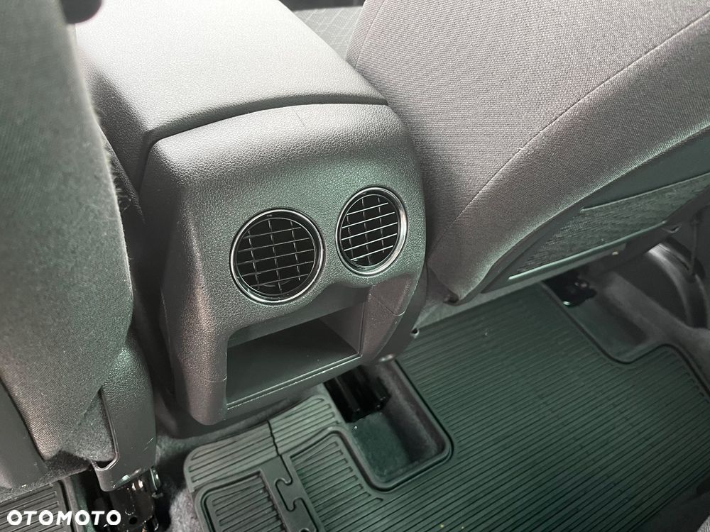 Peugeot 3008 1.6 BlueHDi Allure S&S EAT6 - 25