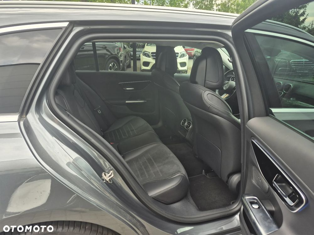 Mercedes-Benz Klasa C 200 9G-TRONIC - 28