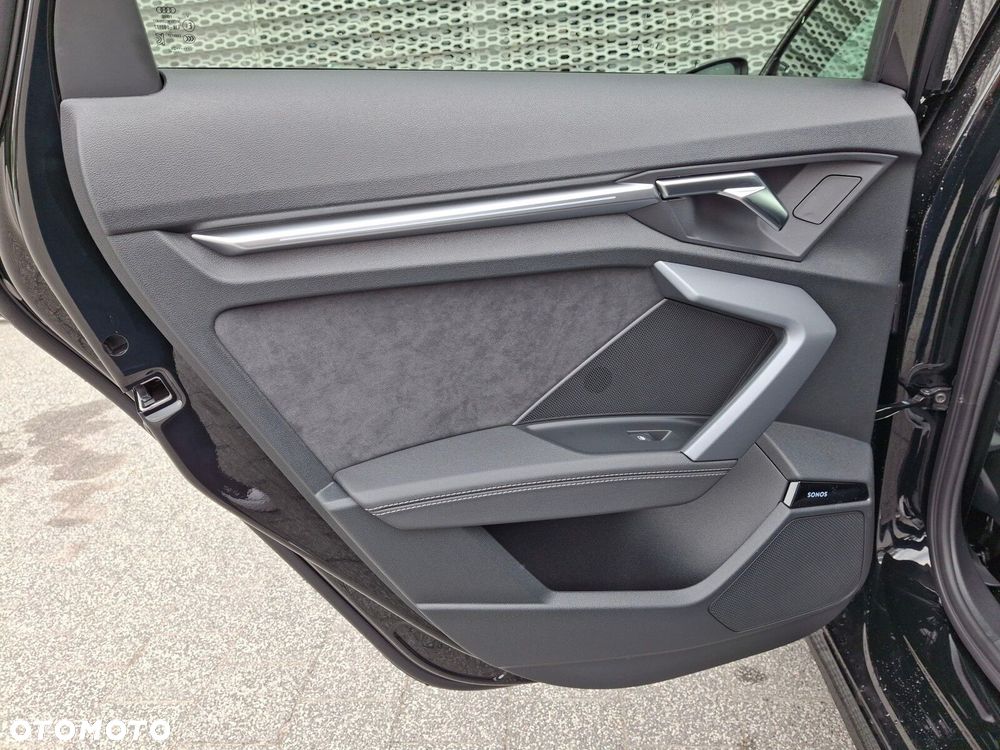 Audi S3 Sportback - 13