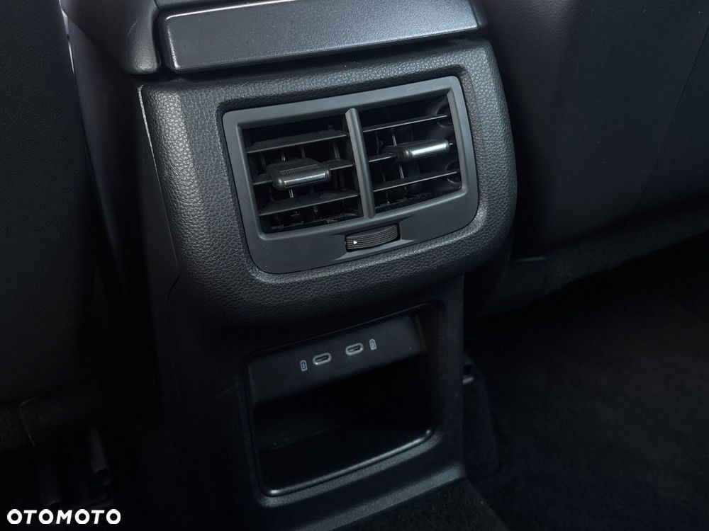 Seat Ateca 1.5 TSI Xperience S&S DSG - 32