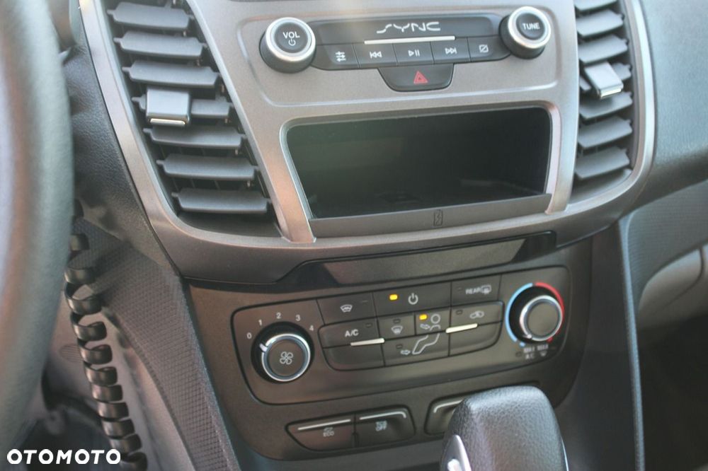 Ford Transit Connect - 21