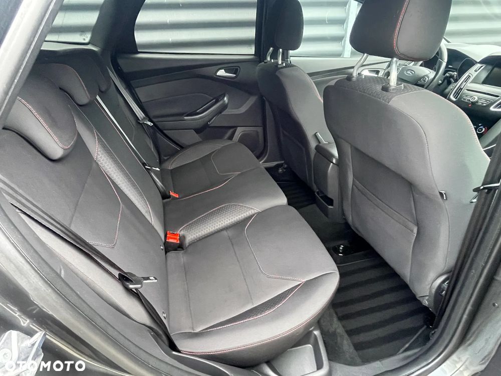 Ford Tourneo Connect - 16