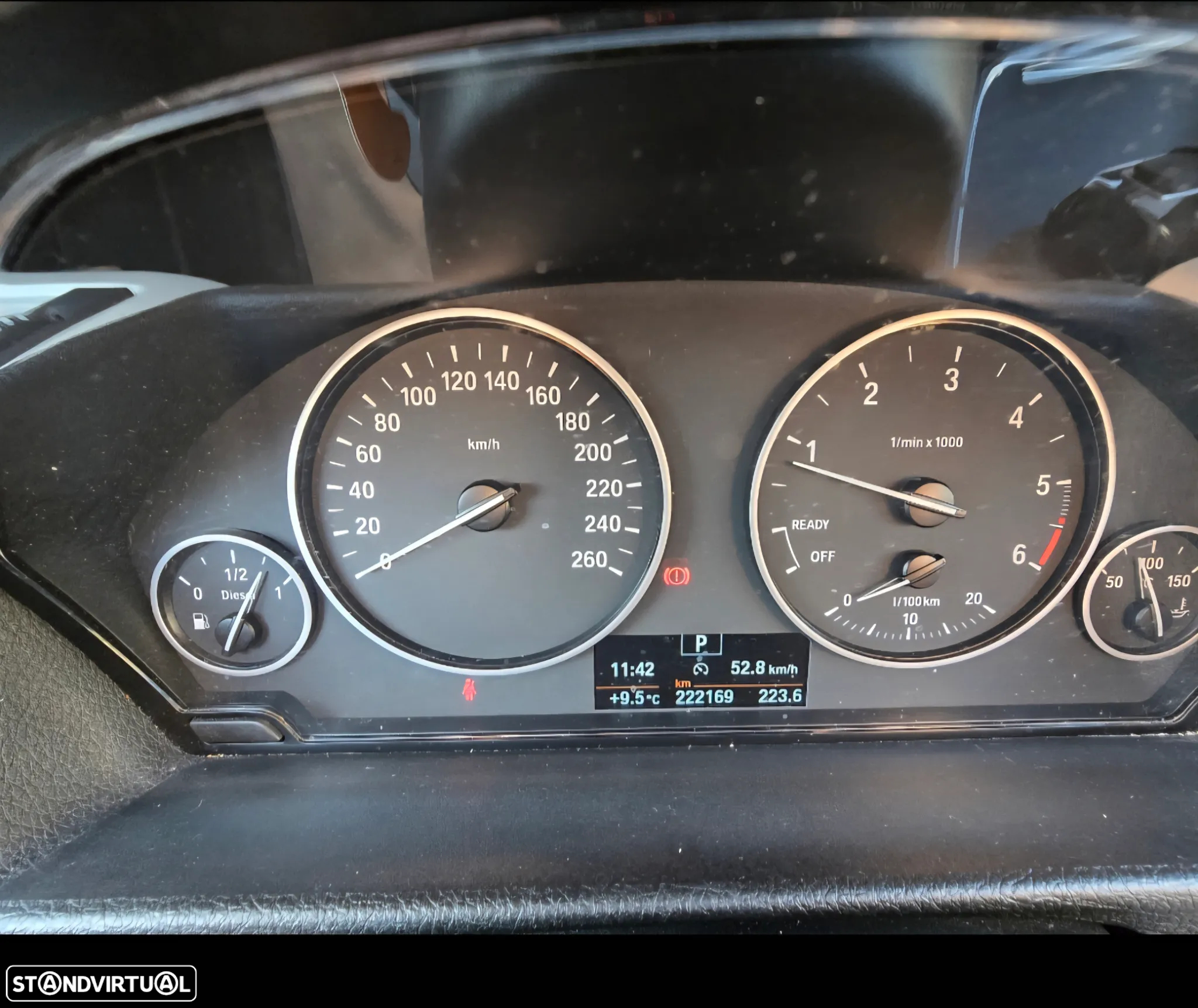 BMW 318 d Touring Auto - 12