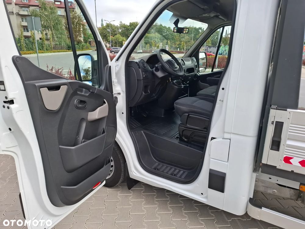 Opel Movano 2017 2.3CDTI 131KM SKRZYNIOWY PAKA - 15