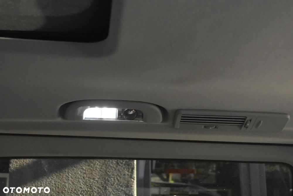 Mercedes-Benz Viano 3.0 CDI Ambiente - 28