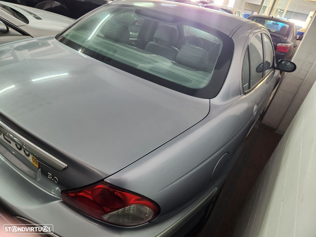 Jaguar X-Type 3.0 Executive Auto. - 8