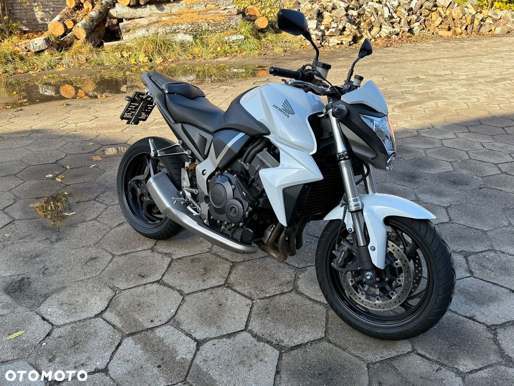 Honda CB - 1