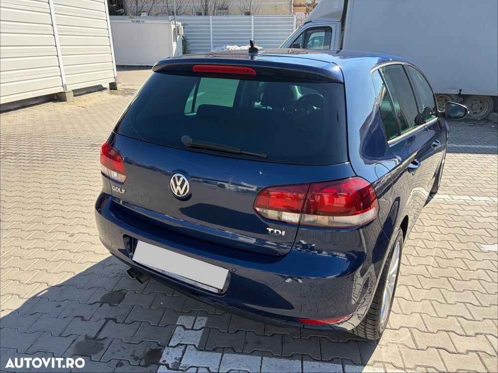 Volkswagen Golf 2.0 TDI Comfortline - 6