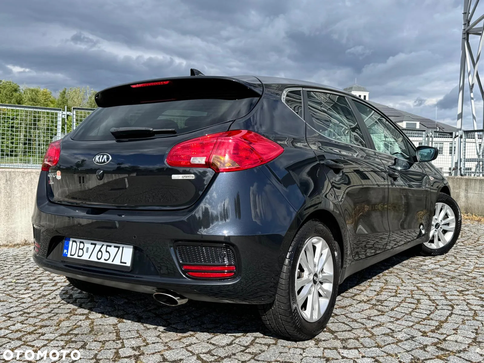 Kia Ceed 1.4 CVVT Dream Team Edition - 13