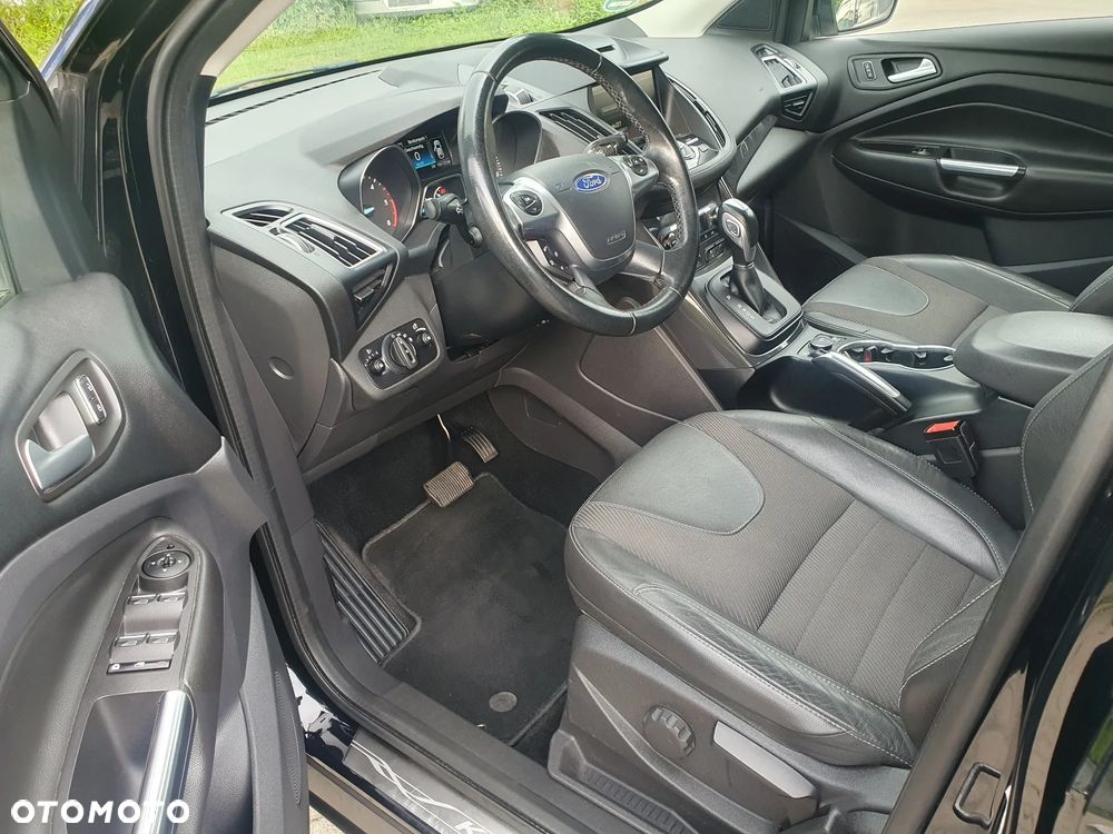 Ford Kuga 2.0 TDCi 4x4 Titanium - 13