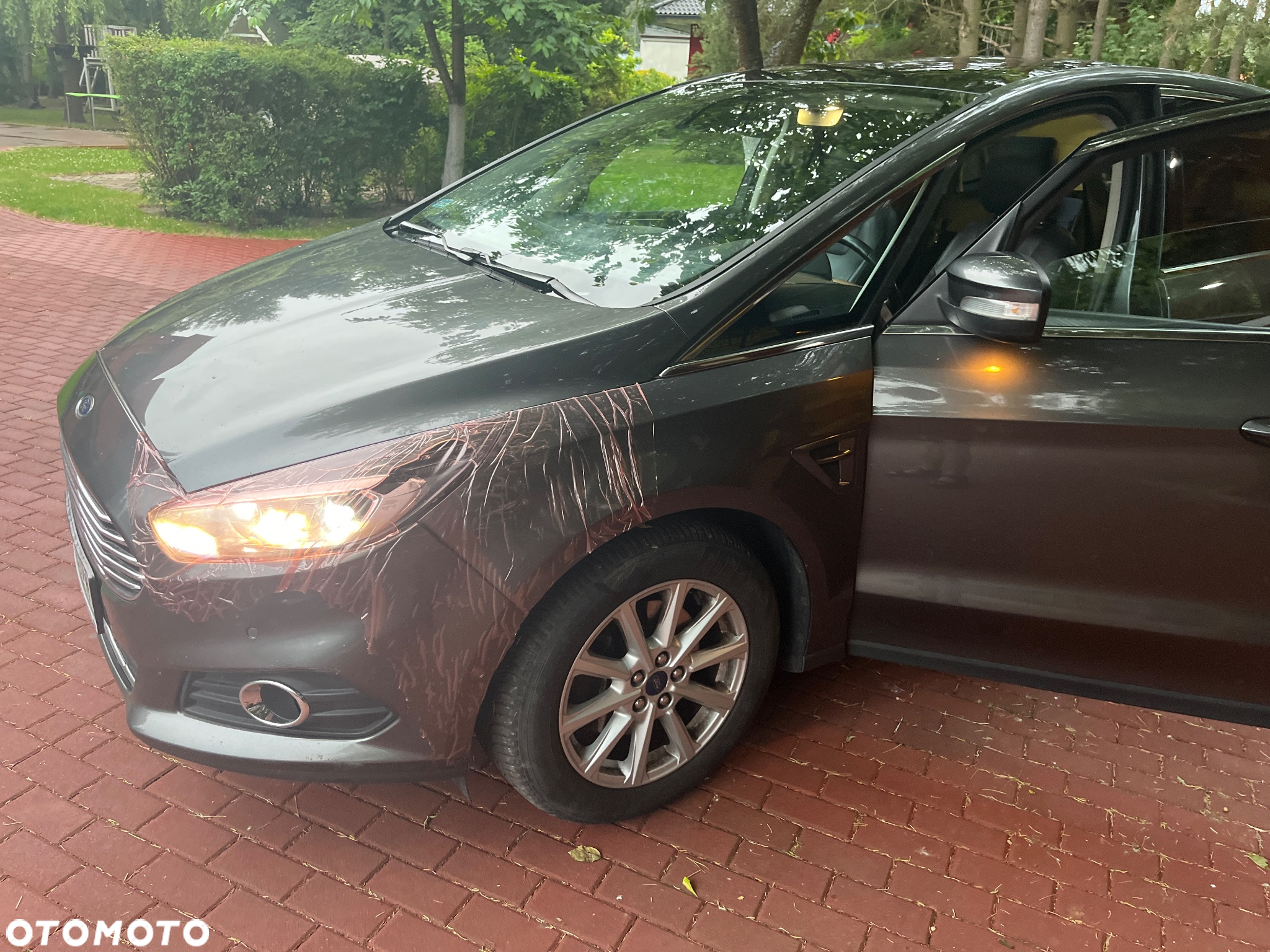 Ford S-Max 2.0 TDCi Titanium PowerShift - 13
