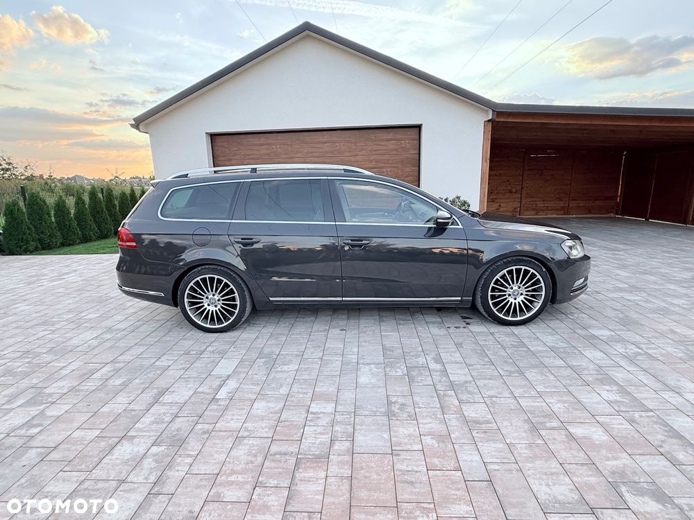 Volkswagen Passat 2.0 TDI DPF DSG 4Motion Highline - 2