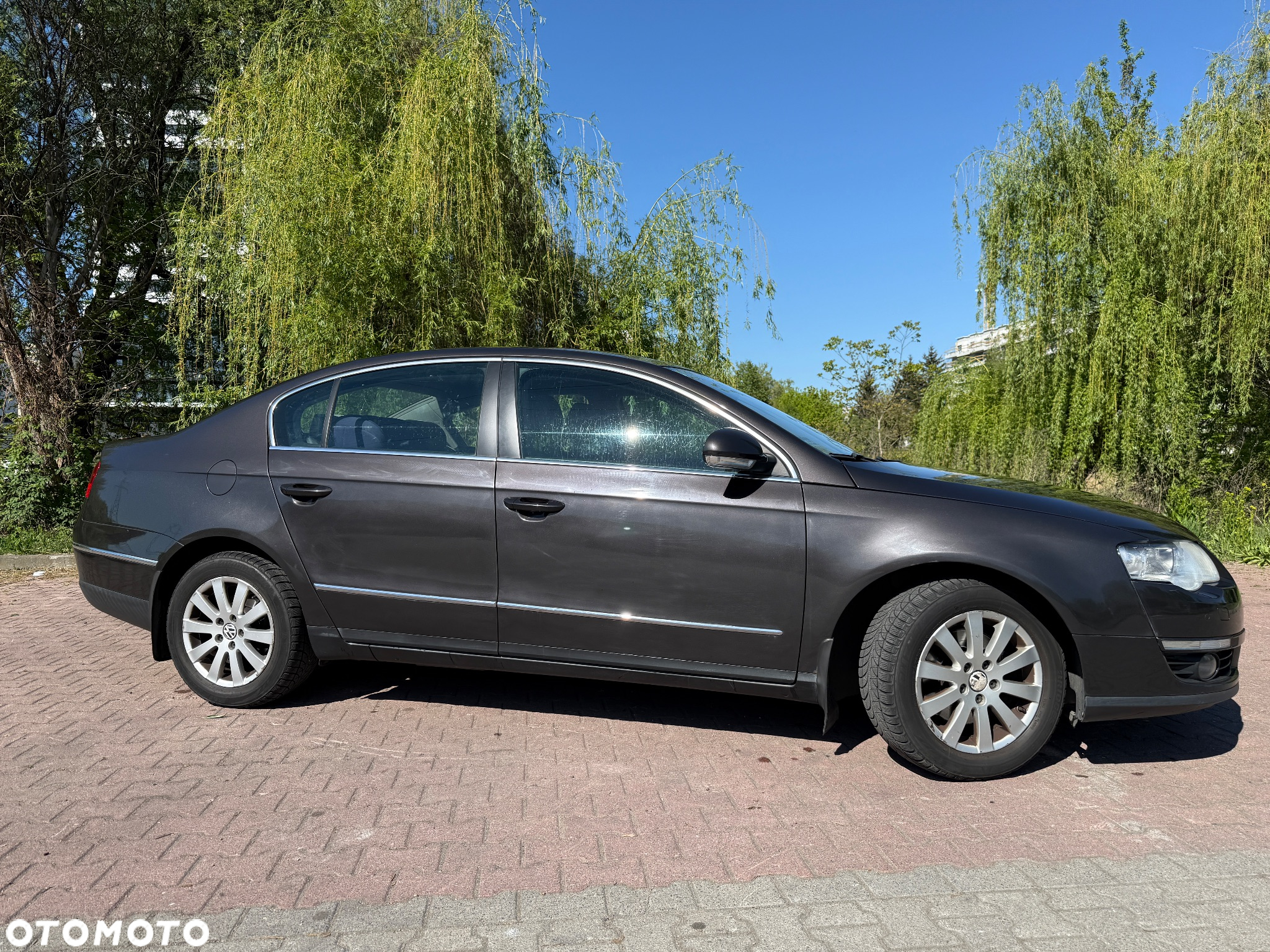 Volkswagen Passat 1.8 TSI Comfortline - 2