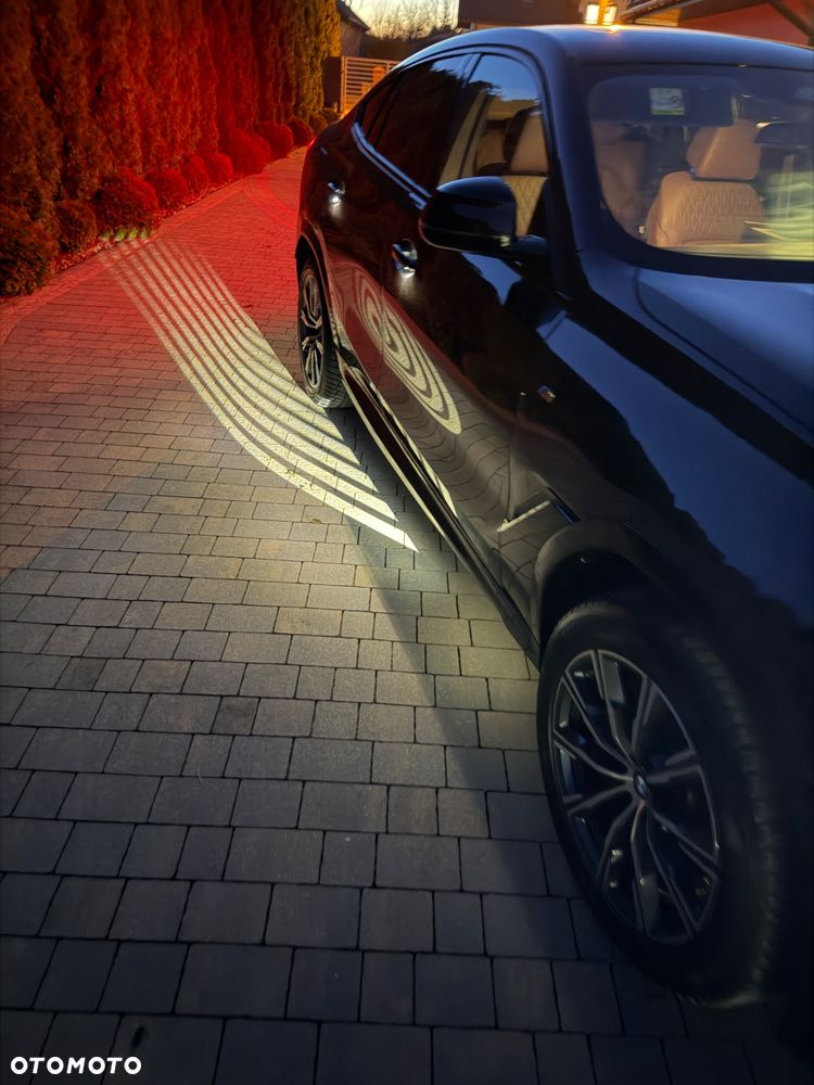 BMW X6 xDrive40i mHEV sport - 18