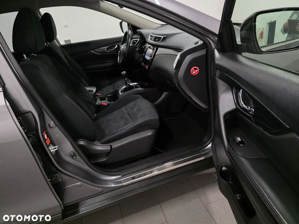 Nissan X-Trail 1.6 DIG-T Tekna 2WD - 29