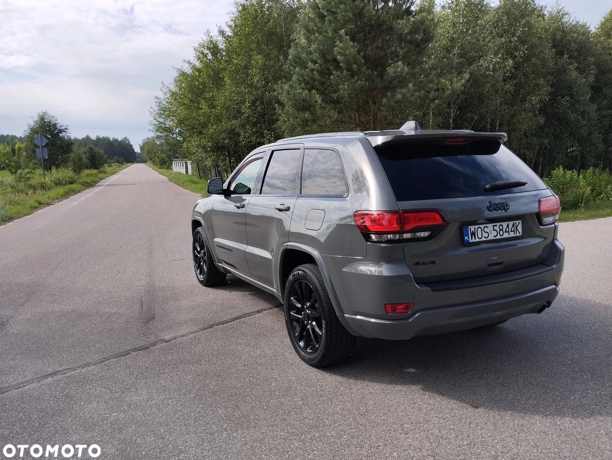 Jeep Grand Cherokee 3.6 V6 Laredo - 11