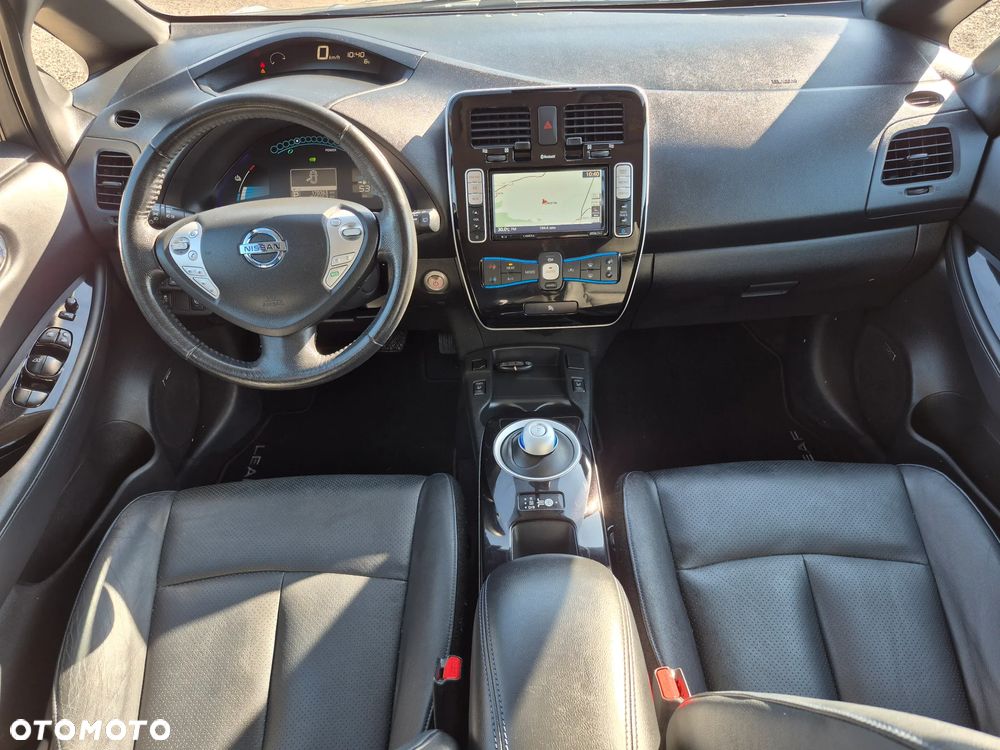 Nissan Leaf 24kWh Tekna - 19