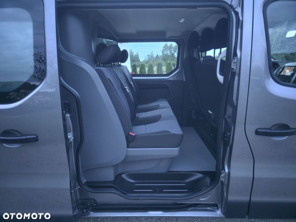 Opel Vivaro - 18